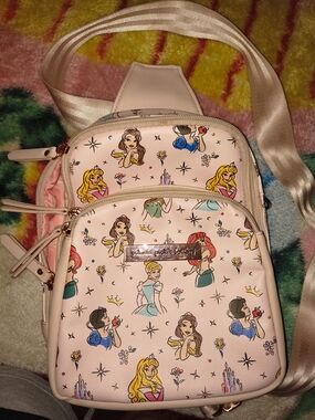 Petunia Pickle Bottom Sling Bag